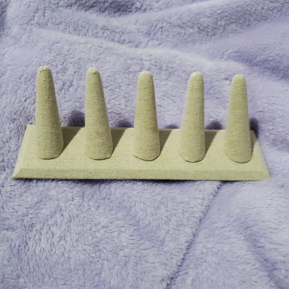 5 Finger Jewelry Ring Display Stand - Picture 1 of 6